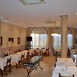Villegas מלון