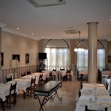 Villegas Hotell Valencia de Don Juan