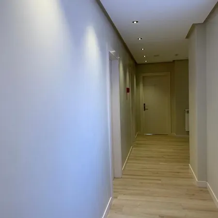 Hotell Villegas 3*