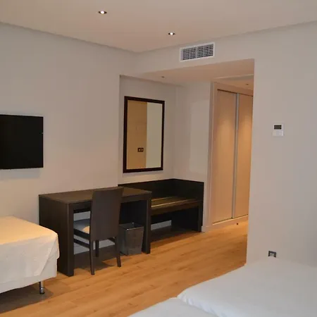 Villegas 3*