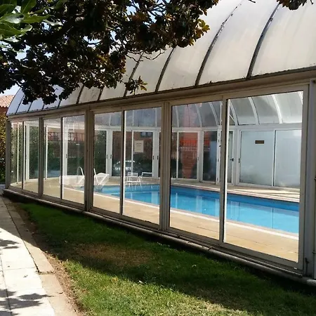 Hotell Villegas 3*